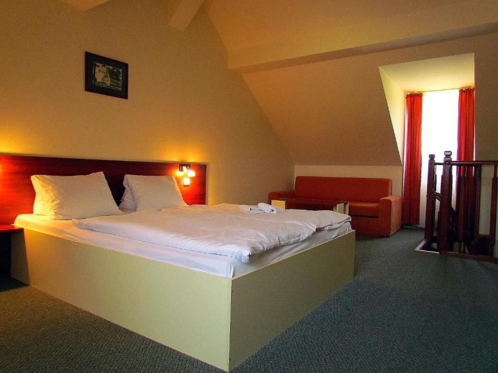 Aparthotel Ochsendorf Horni Blatna Ruang foto